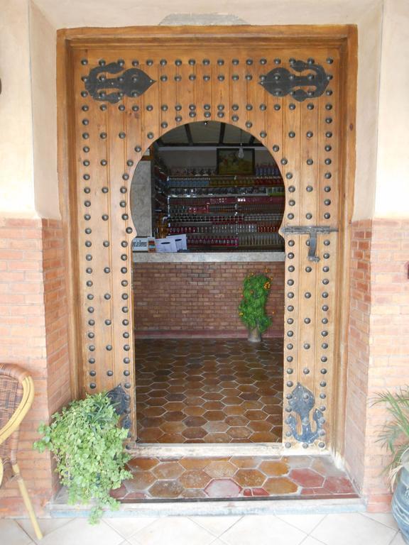 Hotel Kasbah Dardiafa Tourbiste Kelaat-M'Gouna Exteriér fotografie